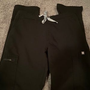 FIGS small scrub pants